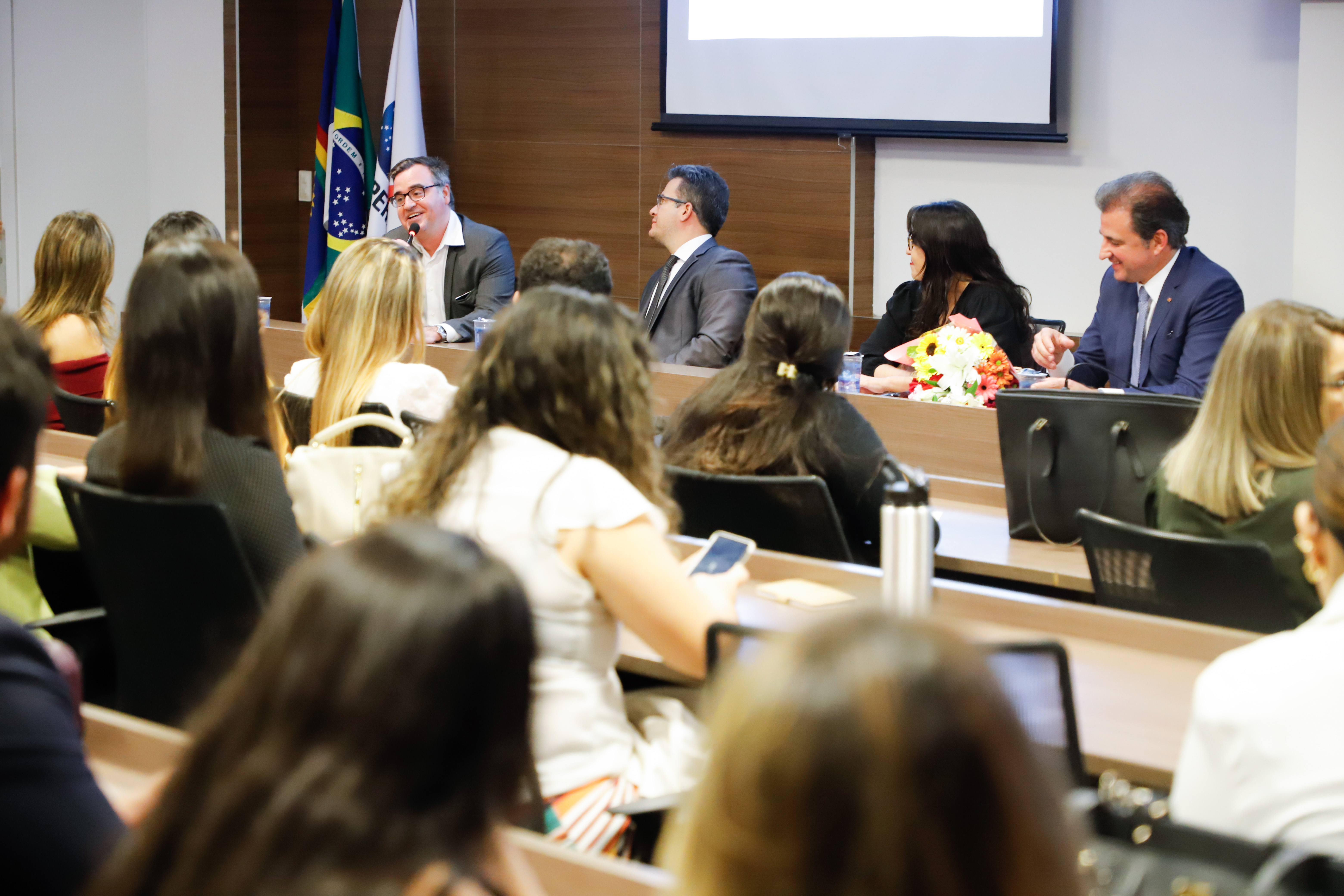 Encontro das Comiss&otilde;es