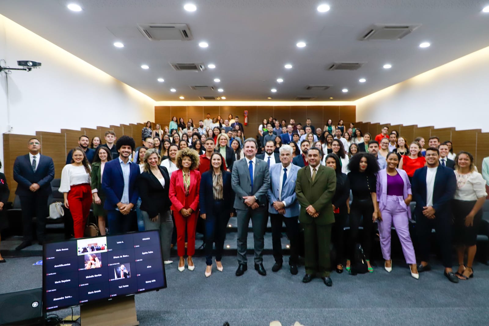 Primeiro Encontro dos Membros Colaboradores do Comit&ecirc; de Rela&ccedil;&otilde;es Estudantis