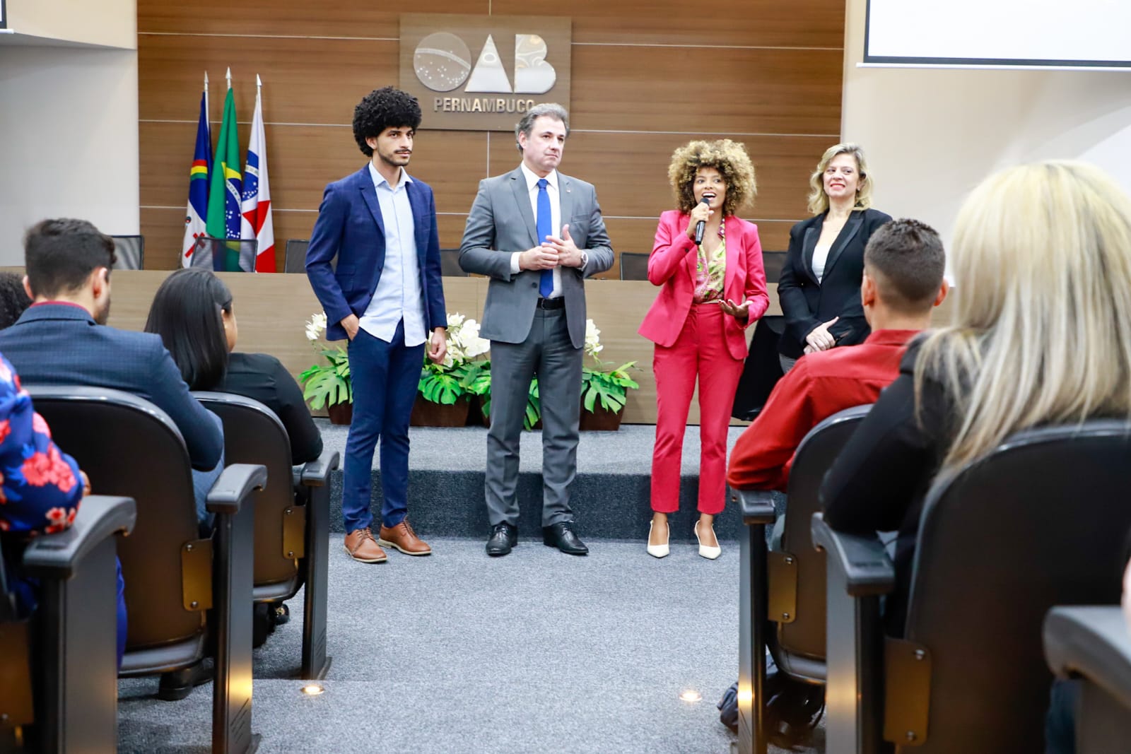 Primeiro Encontro dos Membros Colaboradores do Comit&ecirc; de Rela&ccedil;&otilde;es Estudantis