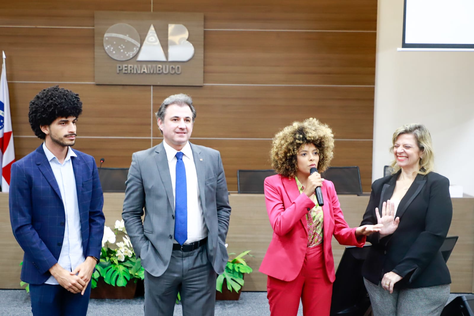 Primeiro Encontro dos Membros Colaboradores do Comit&ecirc; de Rela&ccedil;&otilde;es Estudantis