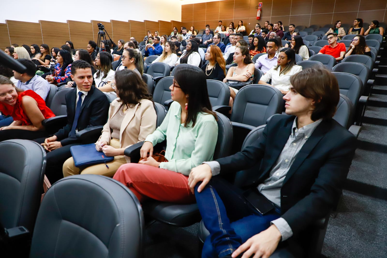 Primeiro Encontro dos Membros Colaboradores do Comit&ecirc; de Rela&ccedil;&otilde;es Estudantis