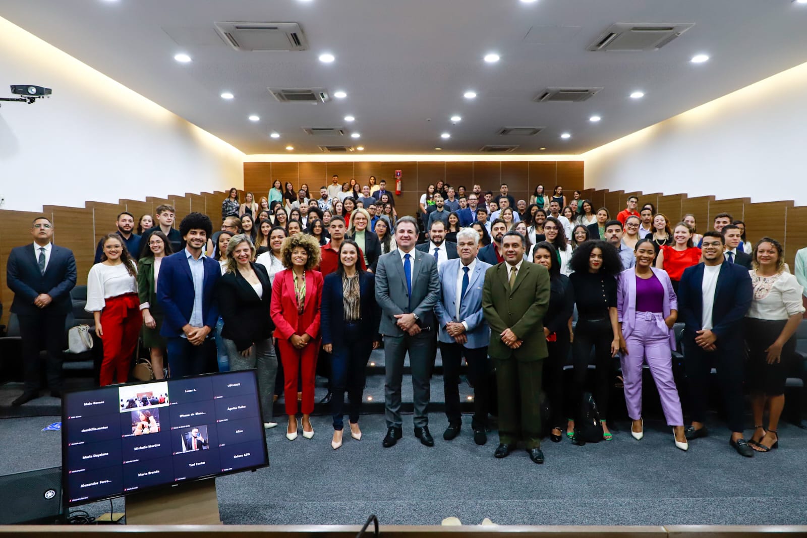 Primeiro Encontro dos Membros Colaboradores do Comit&ecirc; de Rela&ccedil;&otilde;es Estudantis