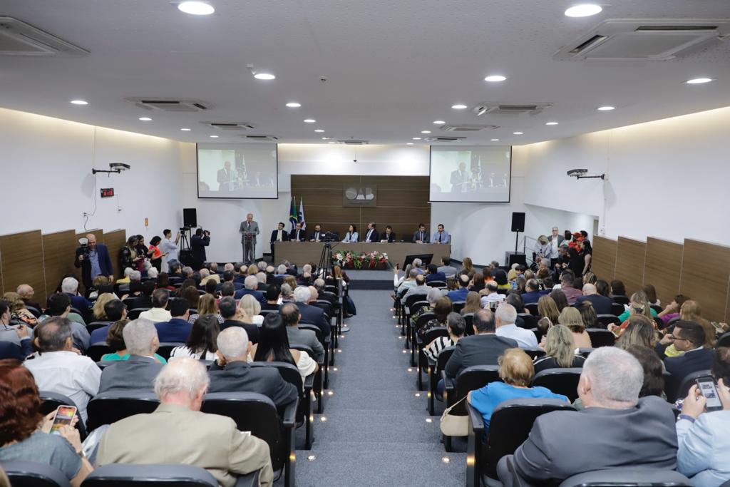 Entrega da Medalha Joaquim Amazonas