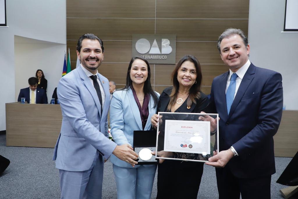 Entrega da Medalha Joaquim Amazonas