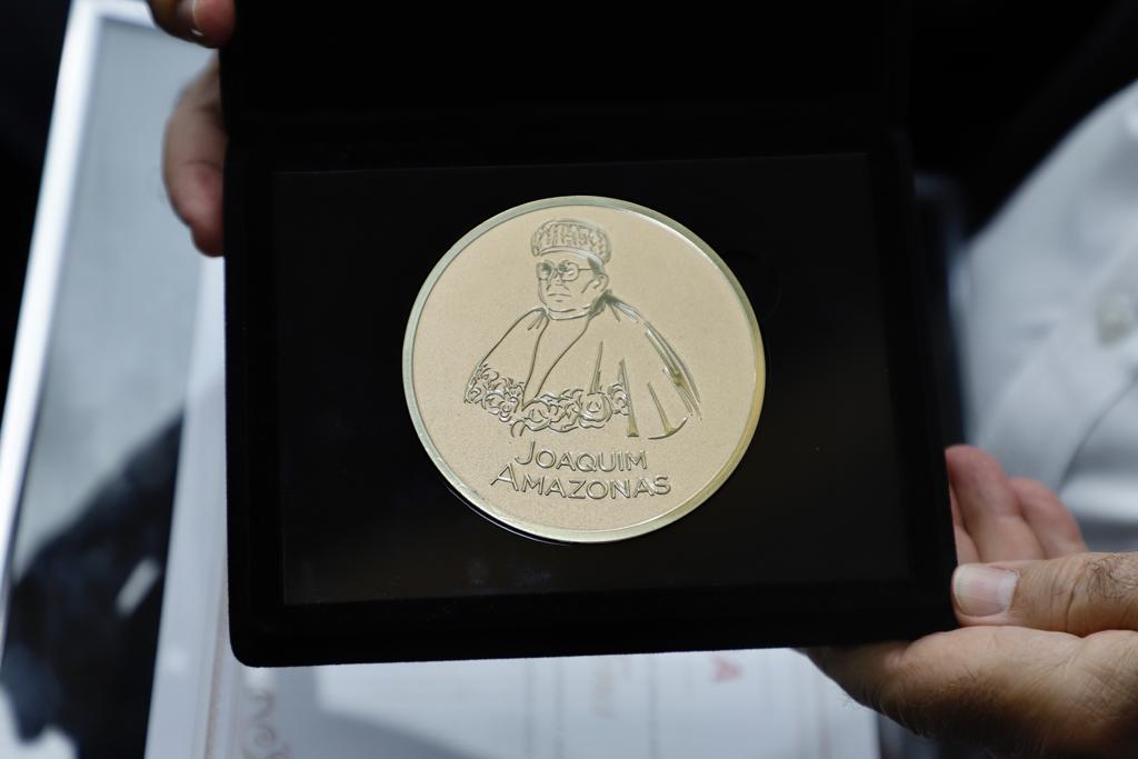 Entrega da Medalha Joaquim Amazonas