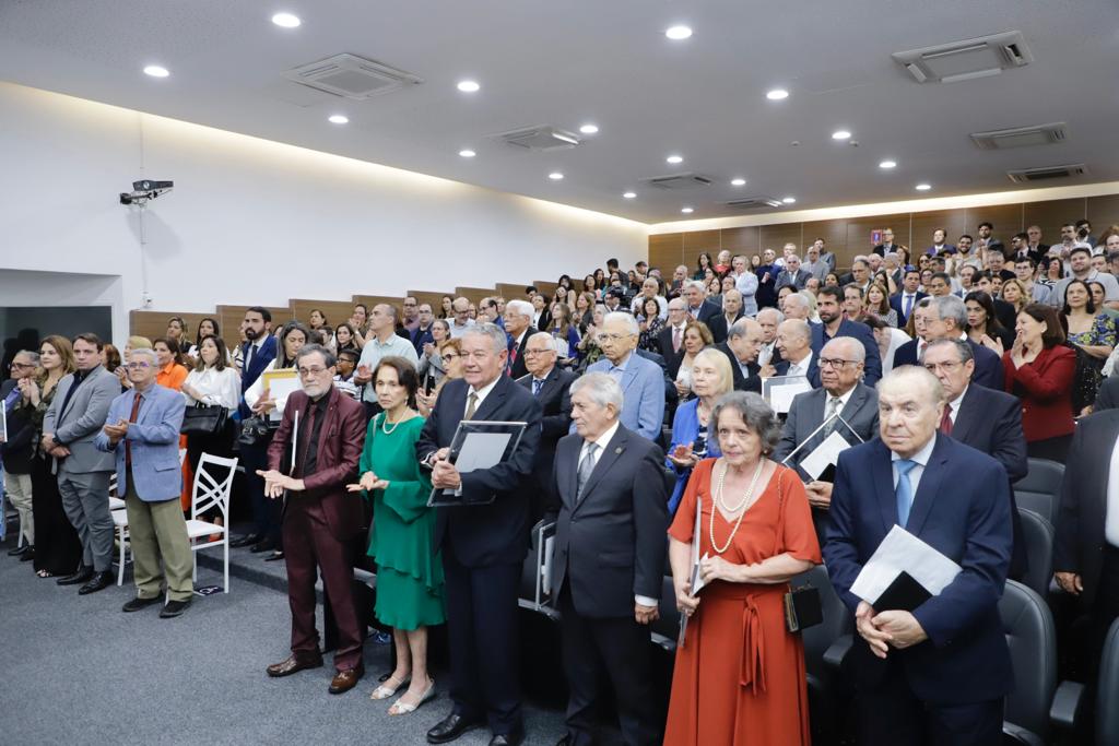 Entrega da Medalha Joaquim Amazonas