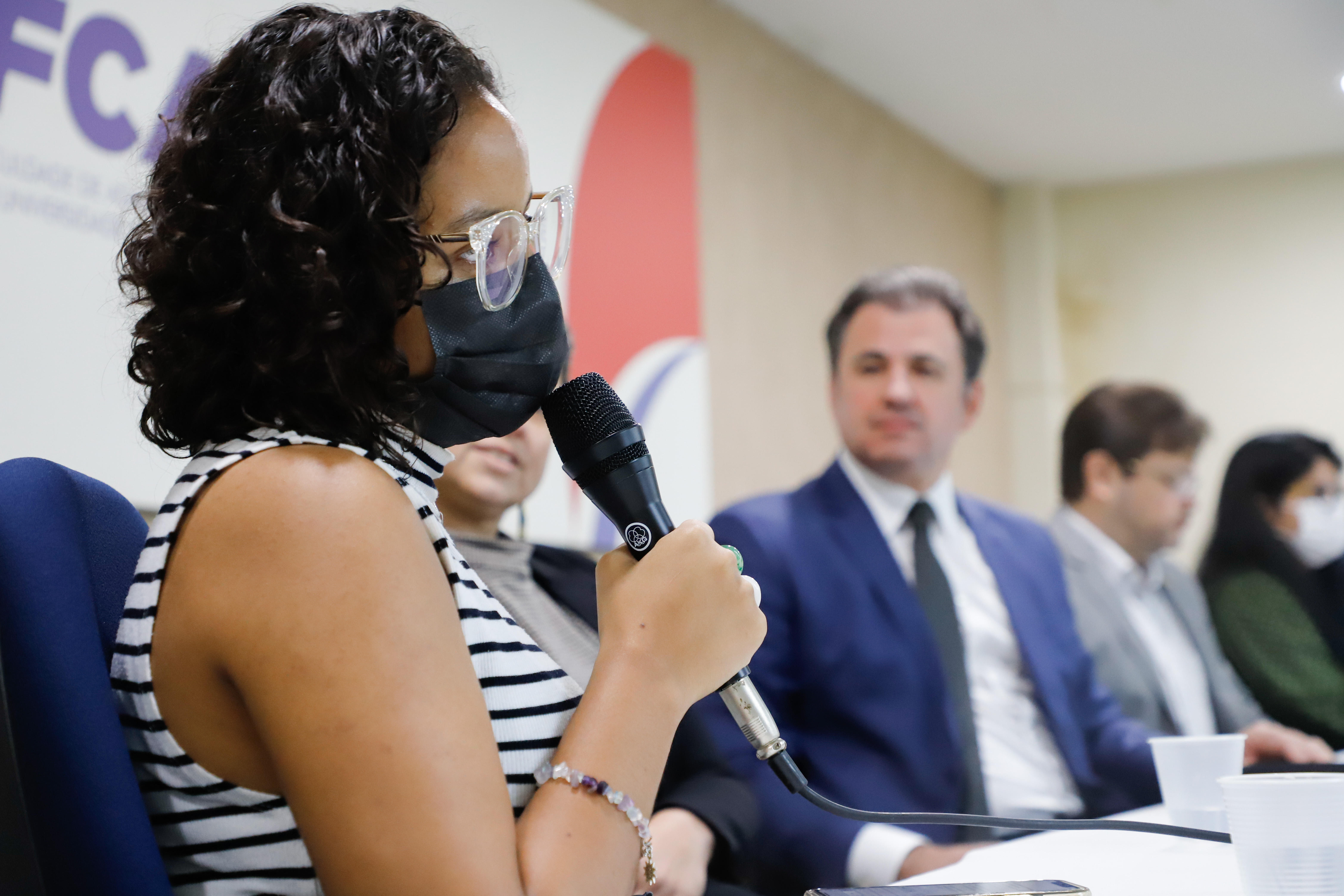 OAB-PE entrega selo OAB Recomenda na Universidade de Pernambuco