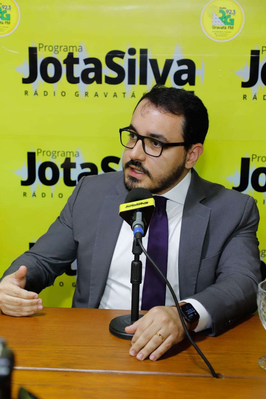 Fernando Ribeiro Lins visita Gravat&aacute;, sede da mais nova Subse&ccedil;&atilde;o da OAB-PE