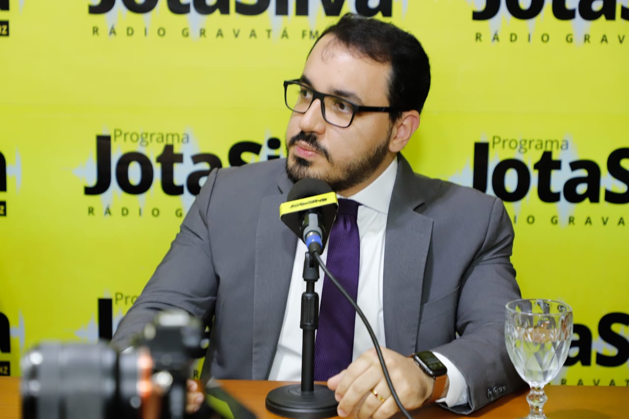 Fernando Ribeiro Lins visita Gravat&aacute;, sede da mais nova Subse&ccedil;&atilde;o da OAB-PE