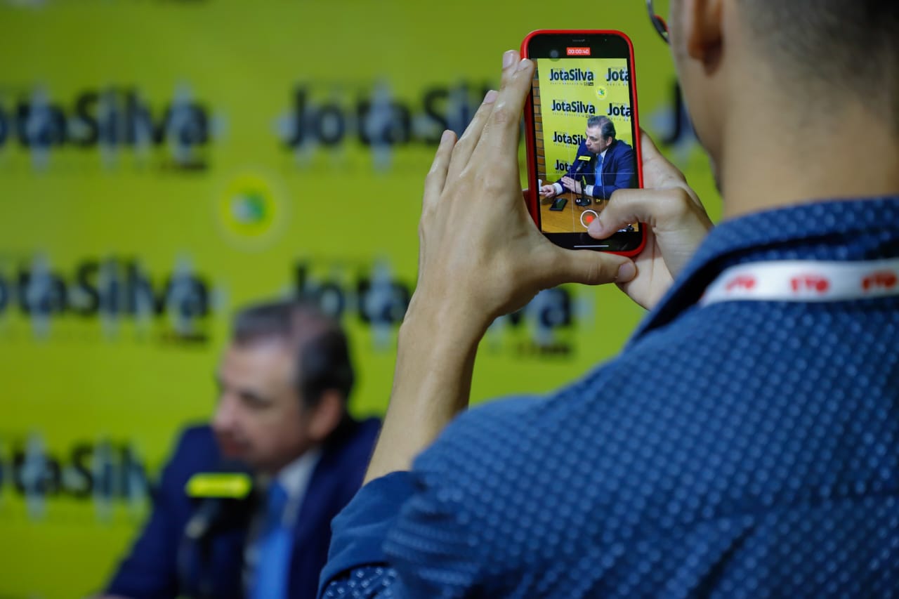 Fernando Ribeiro Lins visita Gravat&aacute;, sede da mais nova Subse&ccedil;&atilde;o da OAB-PE