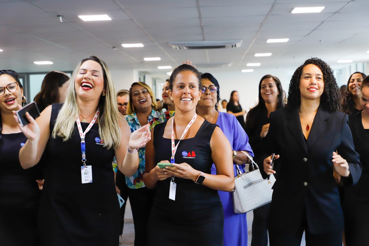 OAB-PE reune funcion&aacute;rias em comemora&ccedil;&atilde;o ao Dia Internacional da Mulher