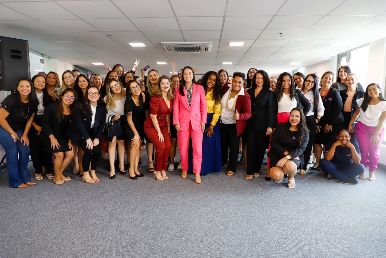 OAB-PE reune funcion&aacute;rias em comemora&ccedil;&atilde;o ao Dia Internacional da Mulher