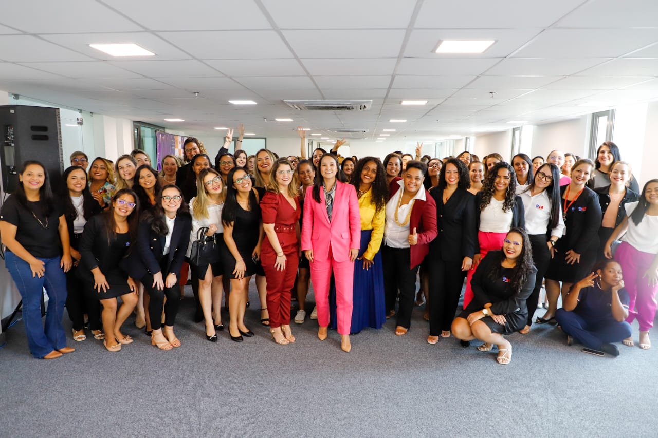 OAB-PE reune funcion&aacute;rias em comemora&ccedil;&atilde;o ao Dia Internacional da Mulher