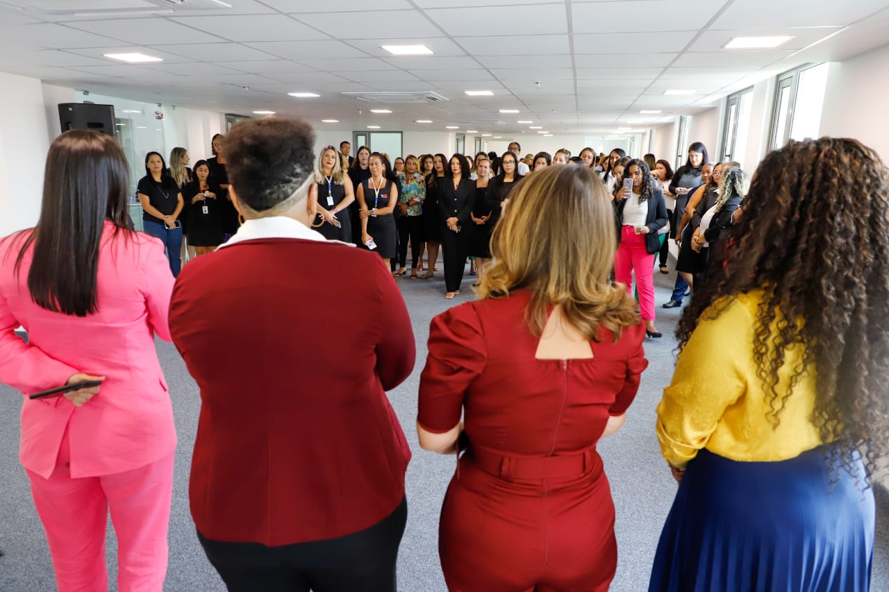 OAB-PE reune funcion&aacute;rias em comemora&ccedil;&atilde;o ao Dia Internacional da Mulher