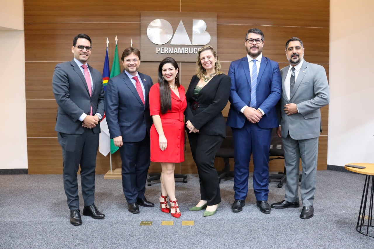 Mudan&ccedil;as no Exame de Ordem e seus impactos na forma&ccedil;&atilde;o do acad&ecirc;mico de Direito