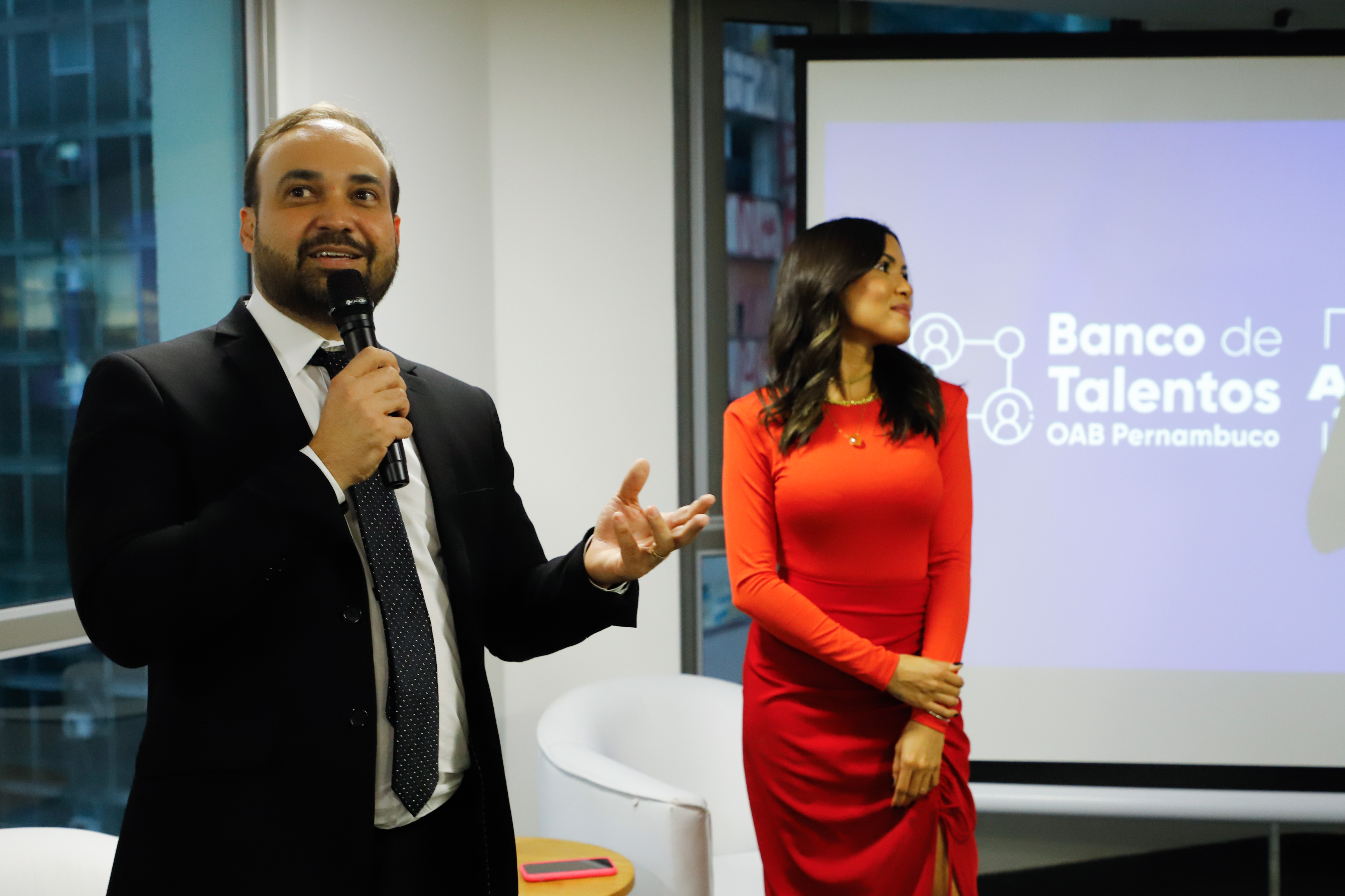Em iniciativa in&eacute;dita no Brasil, OAB Pernambuco lan&ccedil;a Banco de Talentos com vagas de emprego j&aacute; dispon&iacute;veis