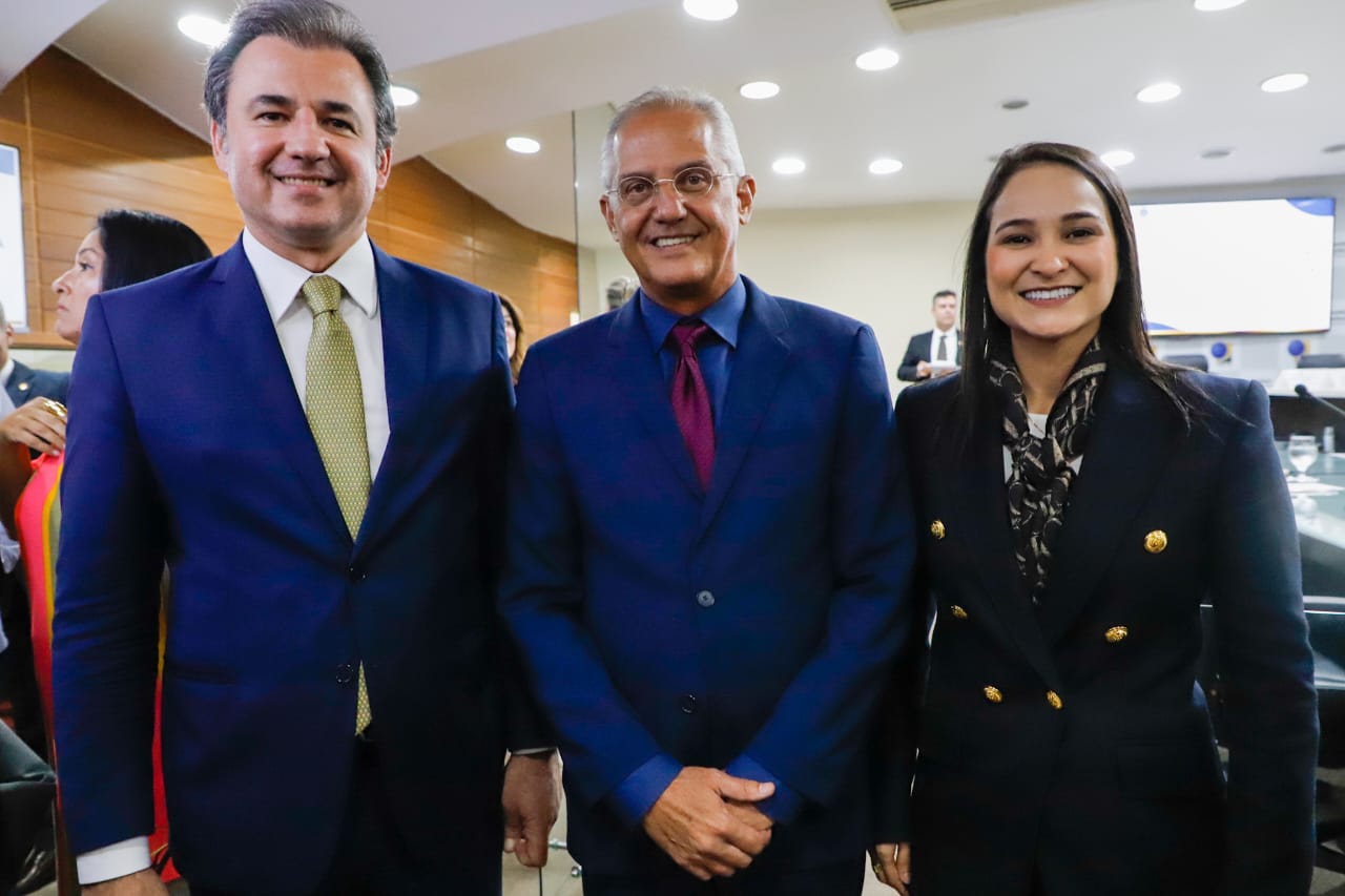 OAB-PE recebe Medalha do M&eacute;rito Eleitoral Frei Caneca
