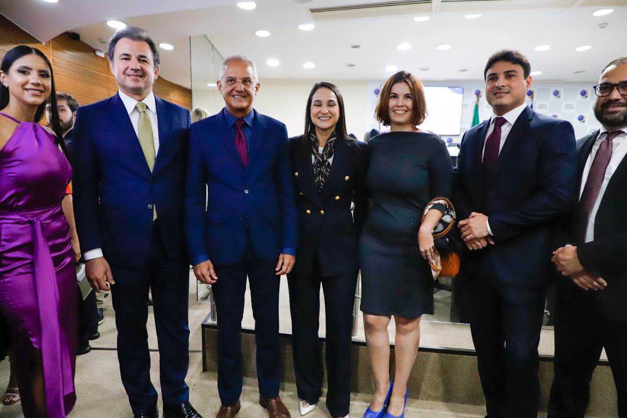 OAB-PE recebe Medalha do M&eacute;rito Eleitoral Frei Caneca