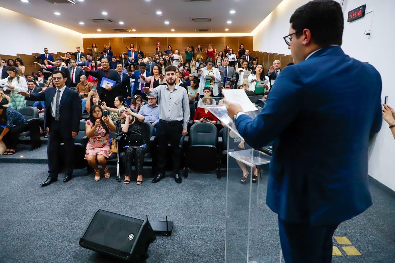 Juramento novos advogados, advogadas e estagi&aacute;rios - Turmas Manh&atilde;