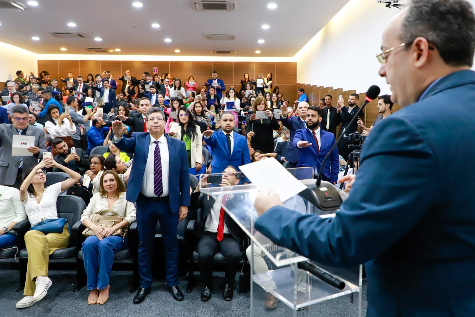 Juramento novos advogados, advogadas e estagi&aacute;rios - Turmas Manh&atilde;