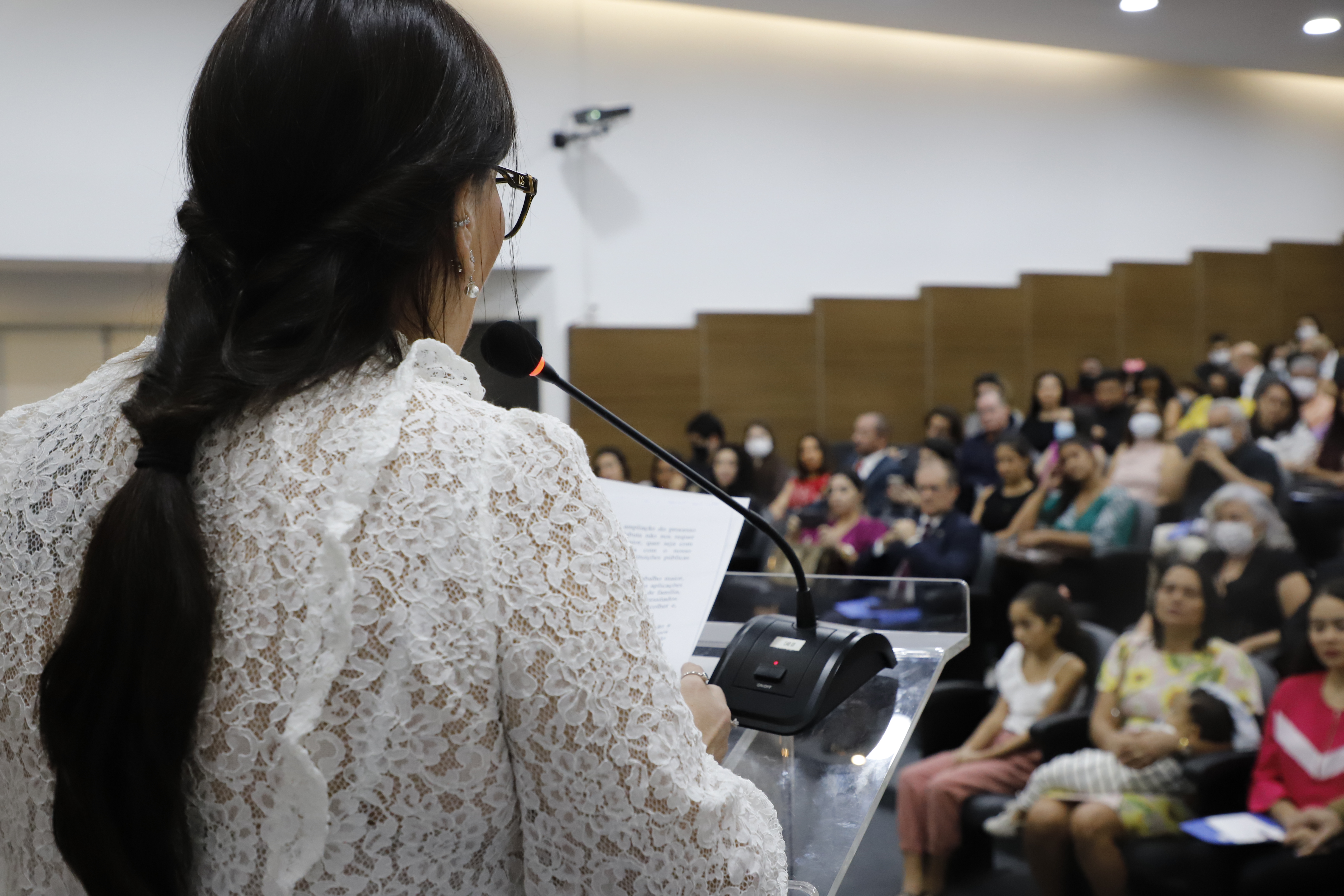 OAB-PE realiza juramento de novos advogados e advogadas