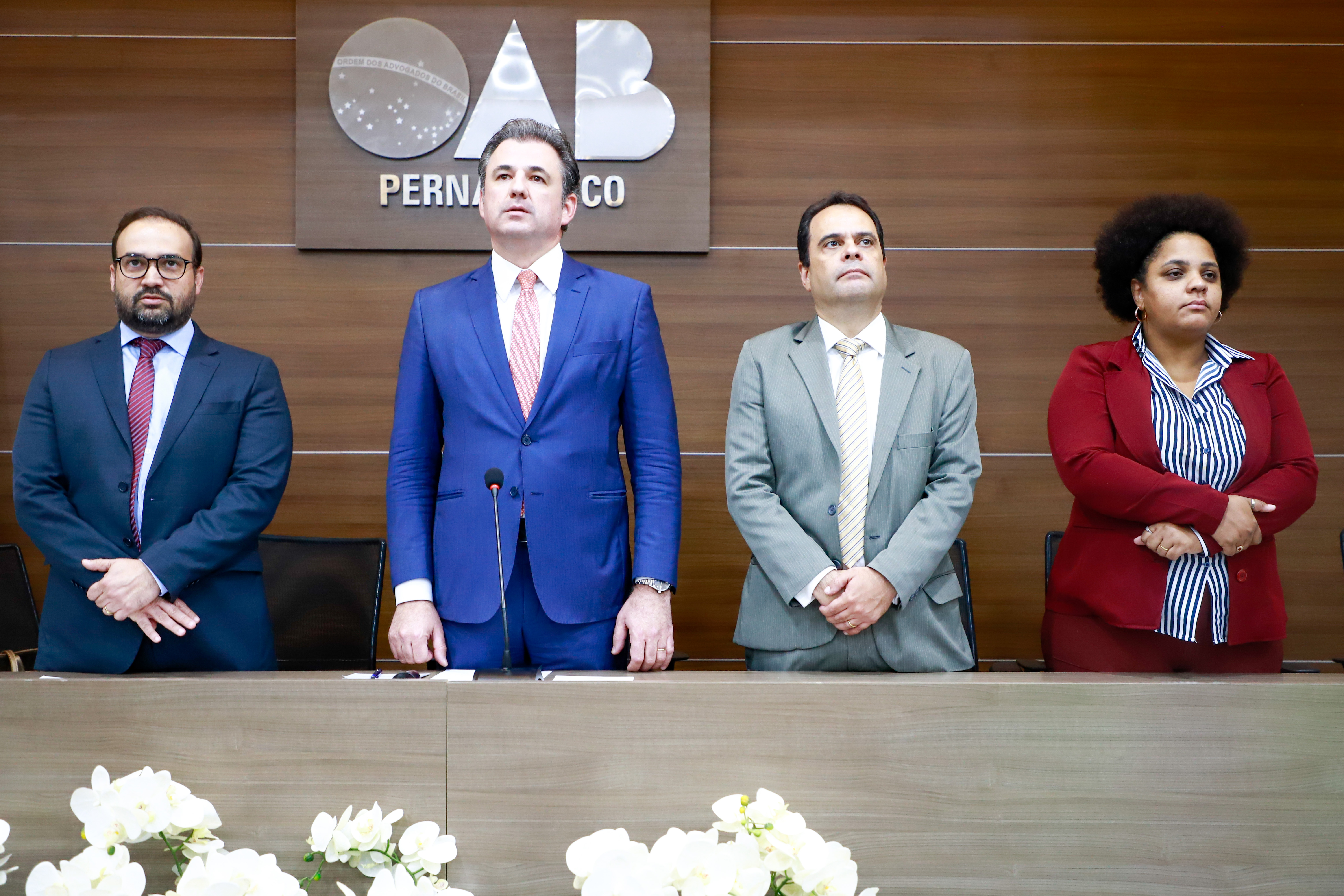 OAB-PE realiza juramento de novos advogados e advogadas