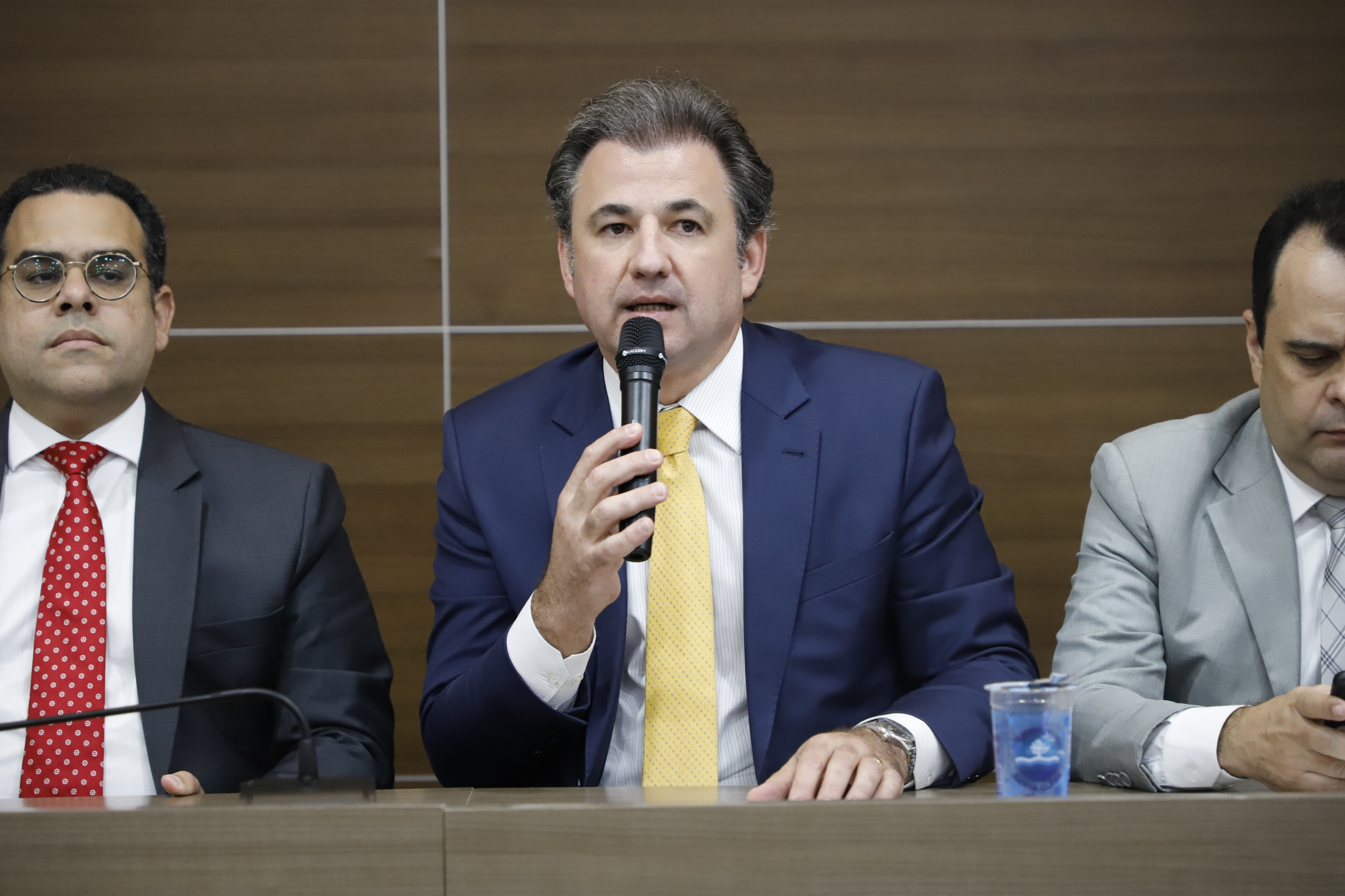 OAB-PE realiza juramento de novos advogados e advogadas
