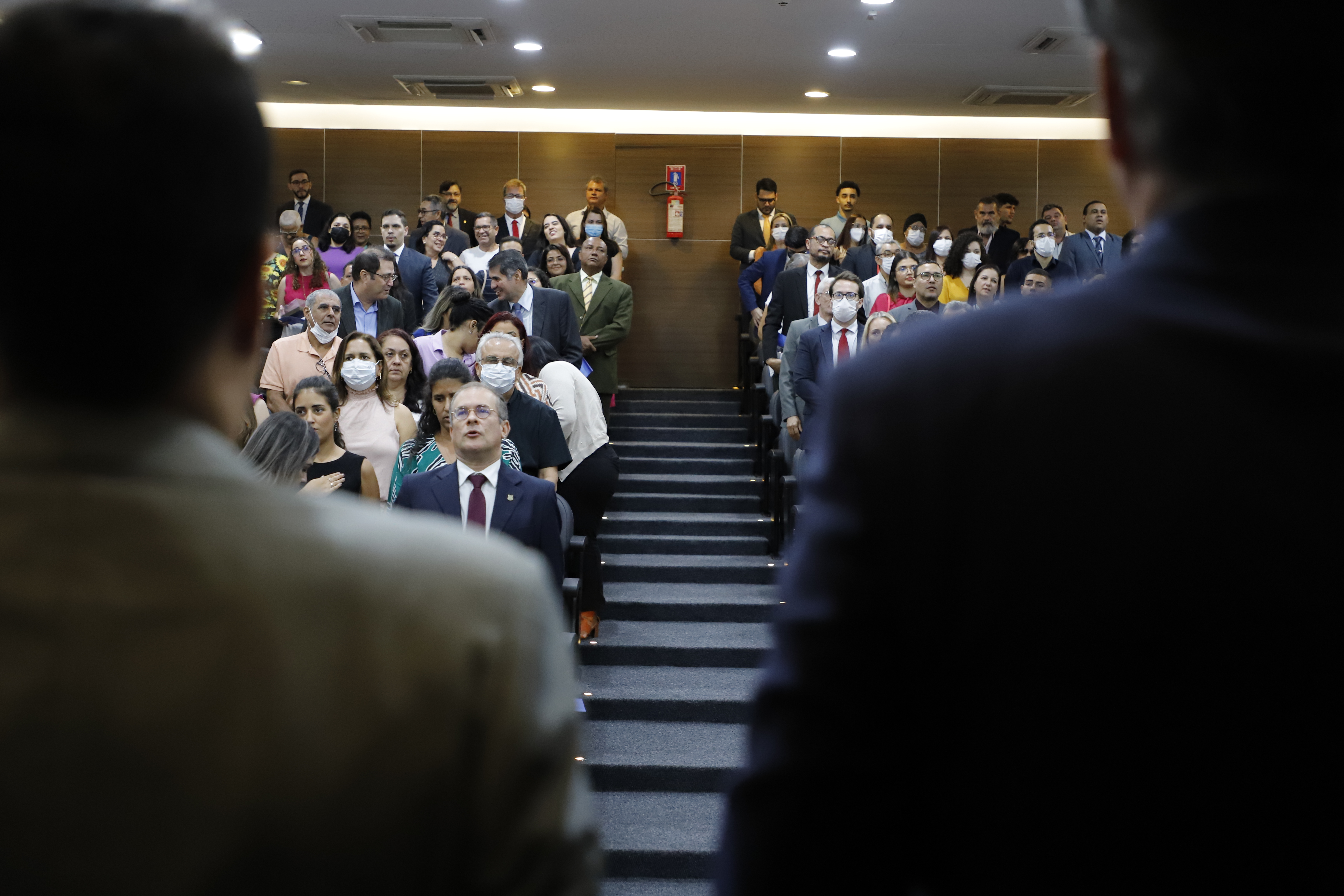 OAB-PE realiza juramento de novos advogados e advogadas