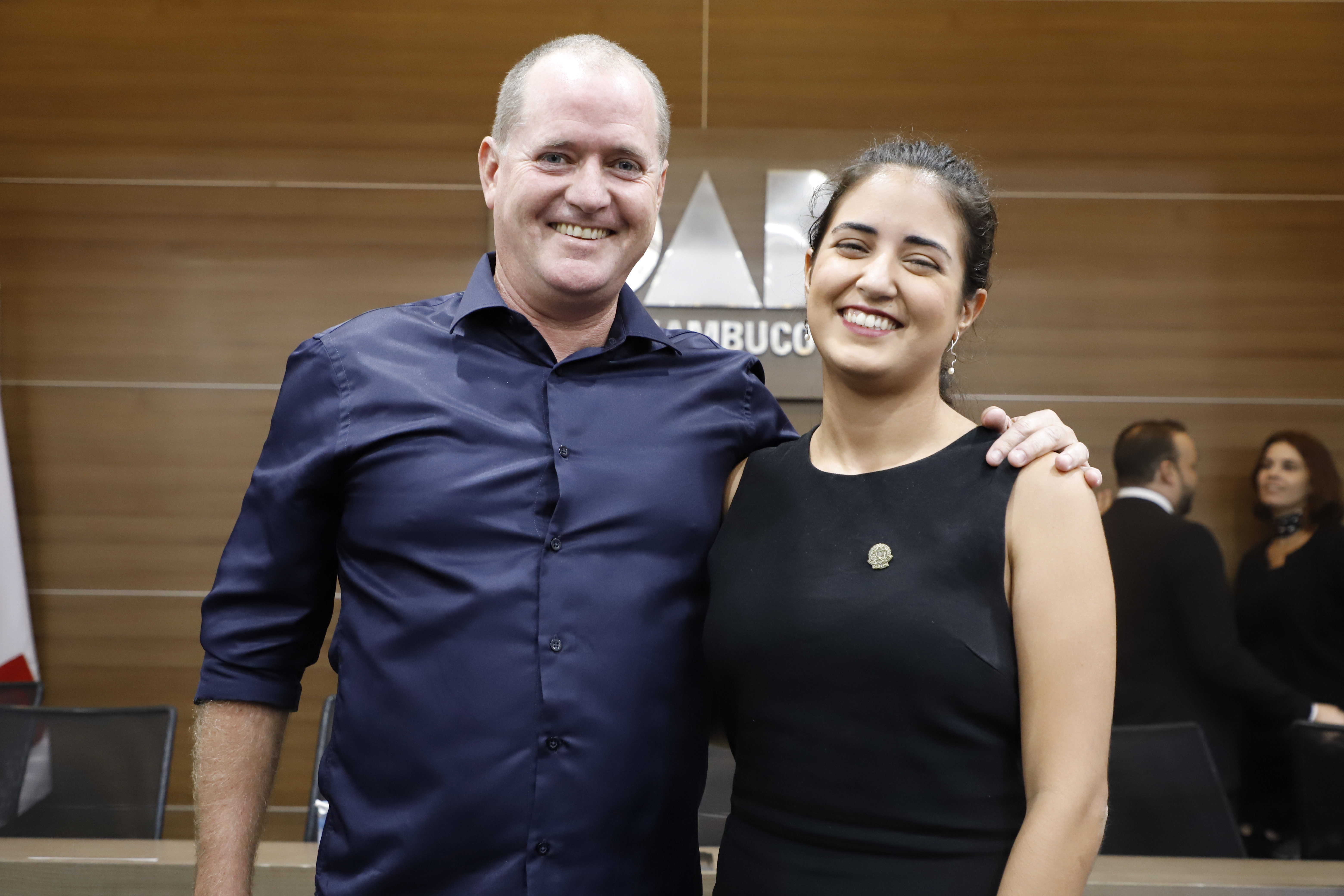 OAB-PE realiza juramento de novos advogados e advogadas