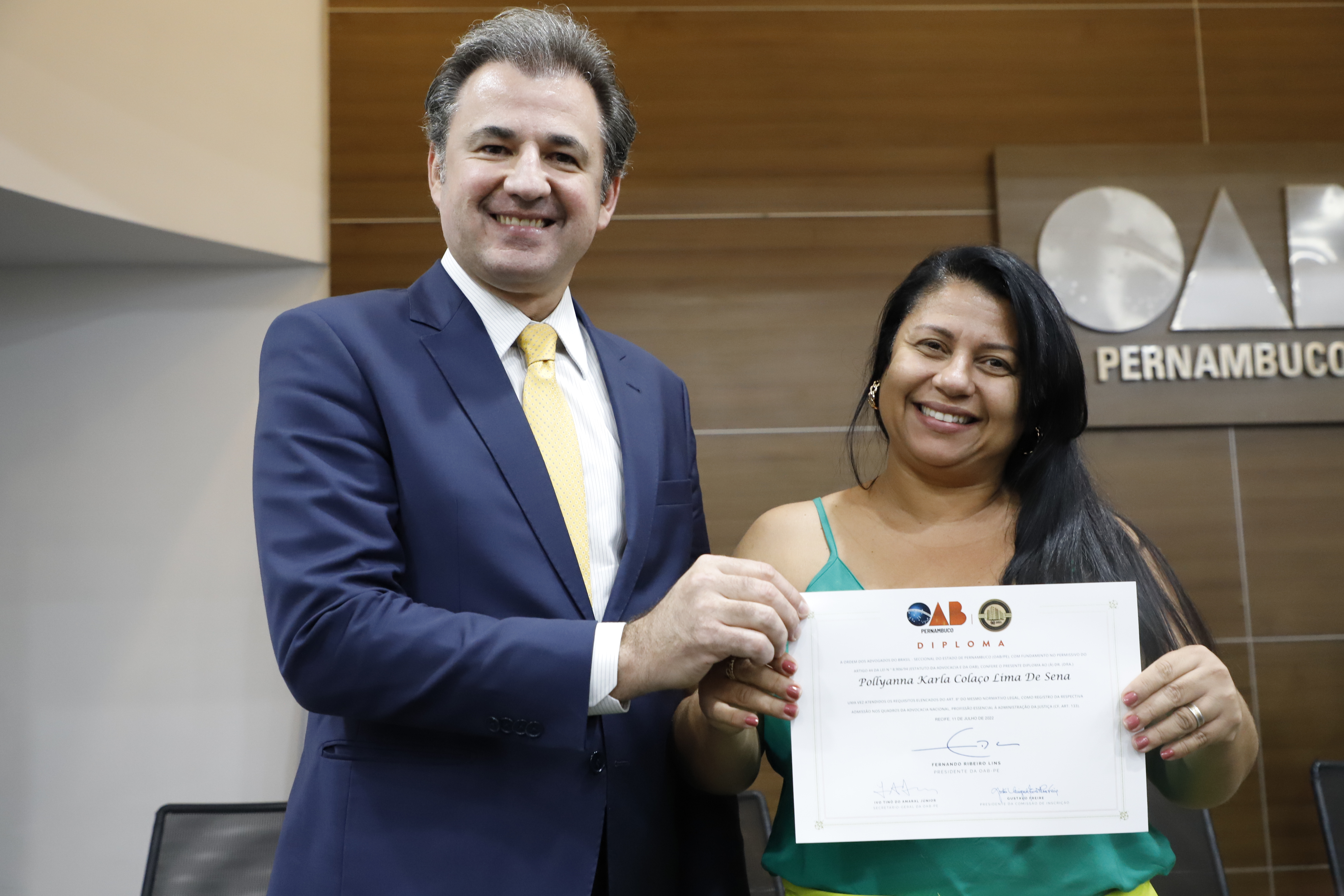 OAB-PE realiza juramento de novos advogados e advogadas