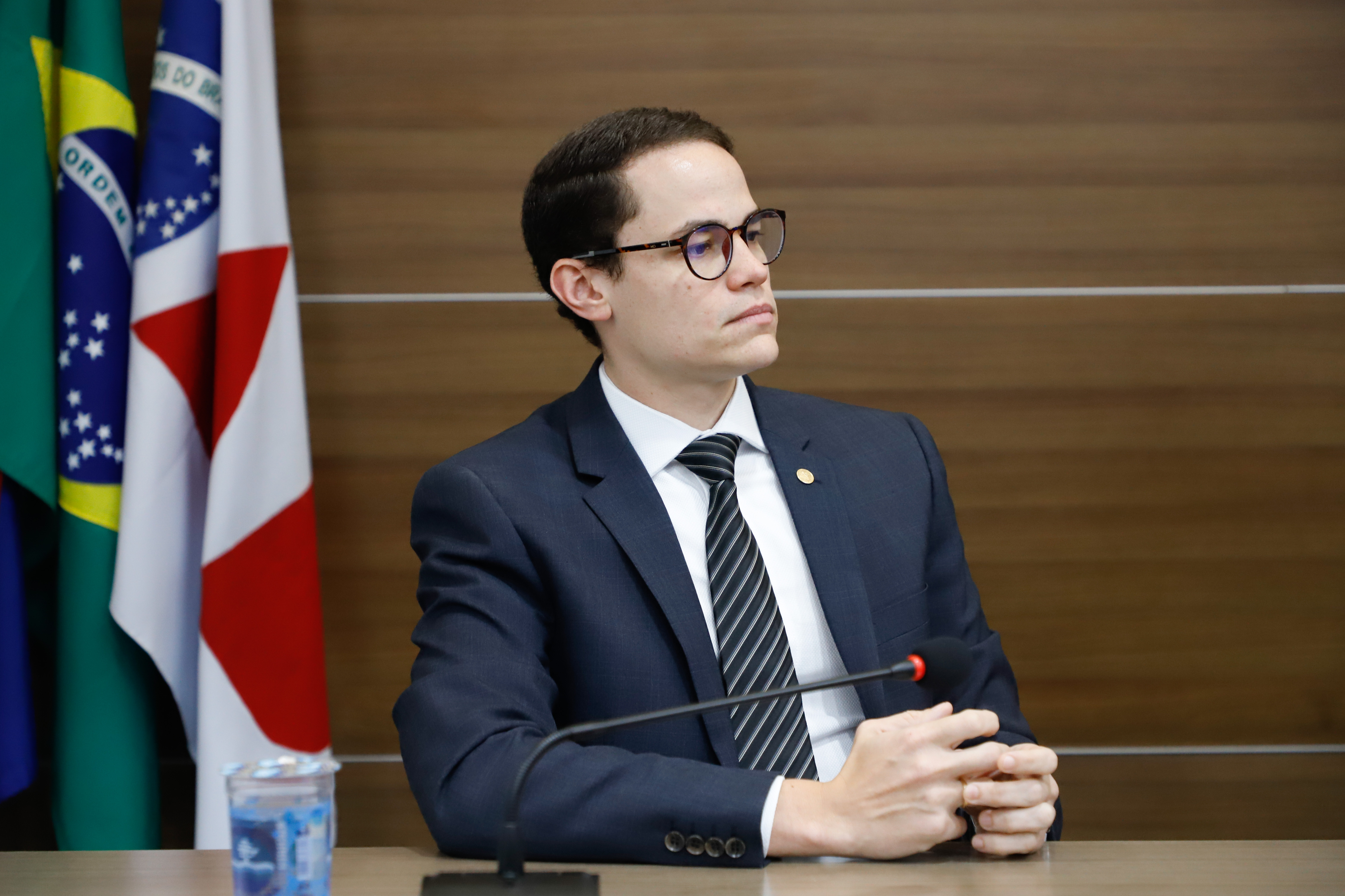 OAB-PE realiza juramento de novos advogados e advogadas