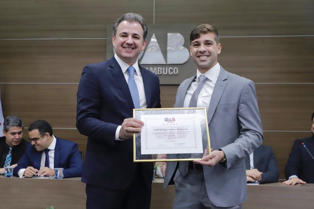 Juramento novos advogados, advogadas e estagi&aacute;rios - 11.07.23