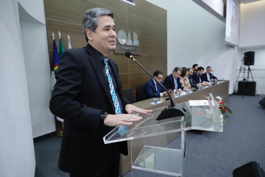 Juramento novos advogados, advogadas e estagi&aacute;rios - 11.07.23