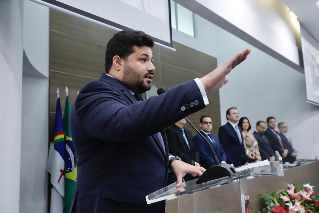 Juramento novos advogados, advogadas e estagi&aacute;rios - 11.07.23
