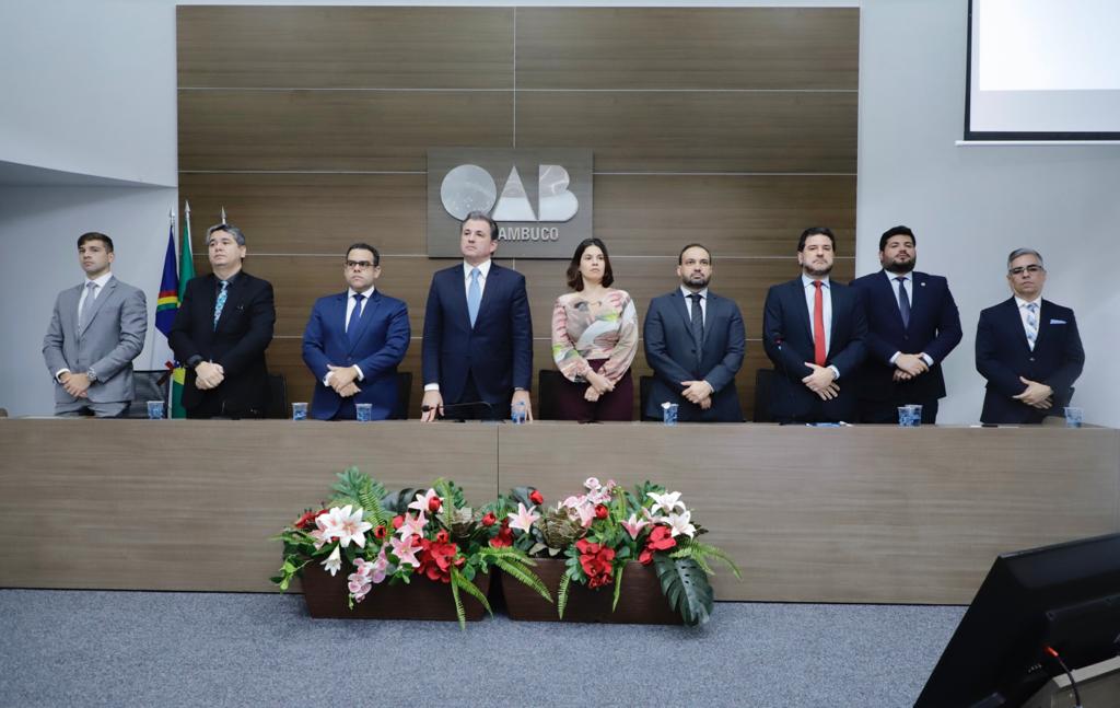 Juramento novos advogados, advogadas e estagi&aacute;rios - 11.07.23