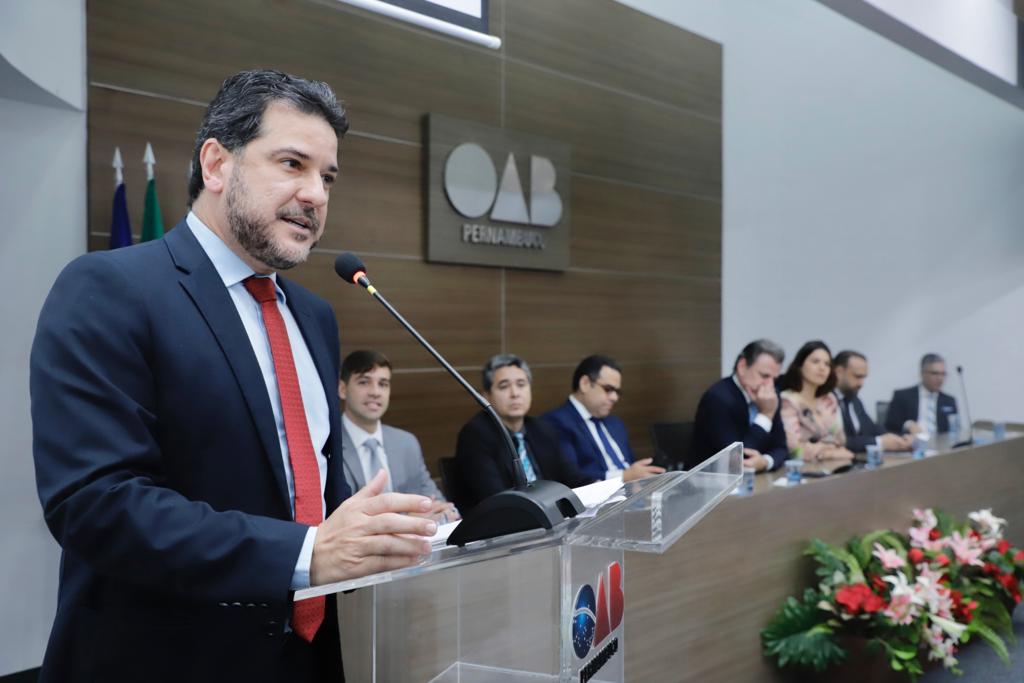 Juramento novos advogados, advogadas e estagi&aacute;rios - 11.07.23