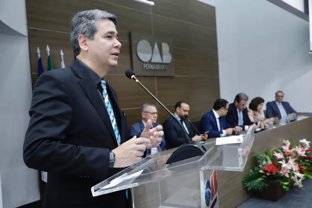 Juramento novos advogados, advogadas e estagi&aacute;rios - 11.07.23