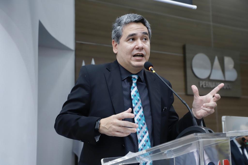 Juramento novos advogados, advogadas e estagi&aacute;rios - 11.07.23