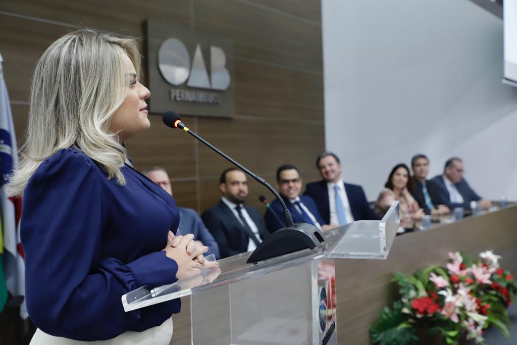 Juramento novos advogados, advogadas e estagi&aacute;rios - 11.07.23