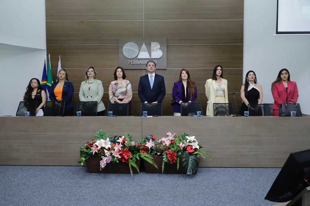 Juramento novos advogados, advogadas e estagi&aacute;rios - 11.07.23