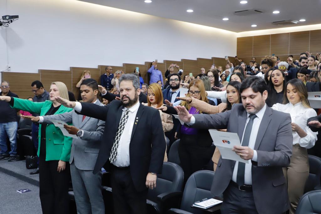 Juramento novos advogados, advogadas e estagi&aacute;rios - 11.07.23