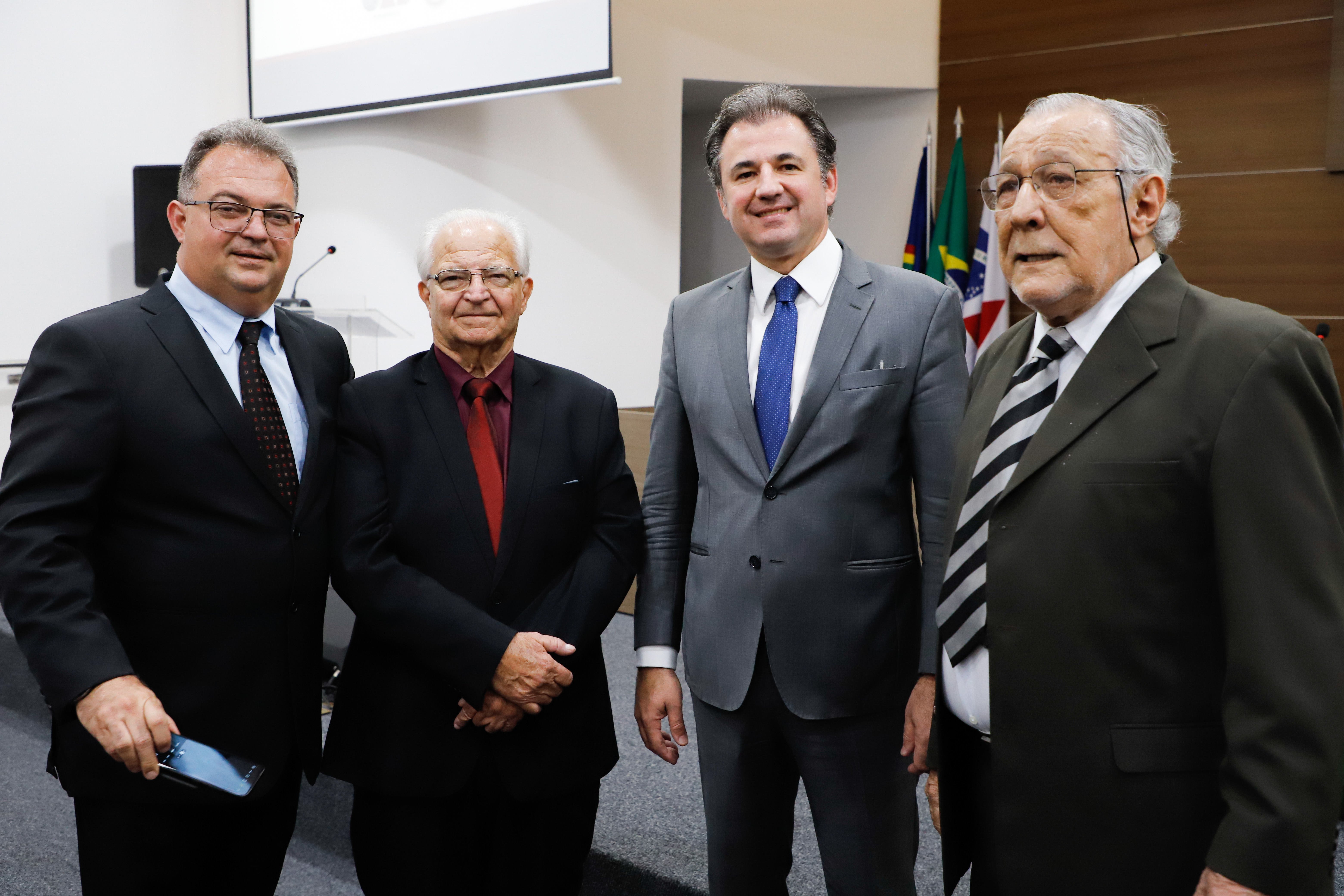 OAB Pernambuco entrega Medalha do M&eacute;rito Joaquim Amazonas