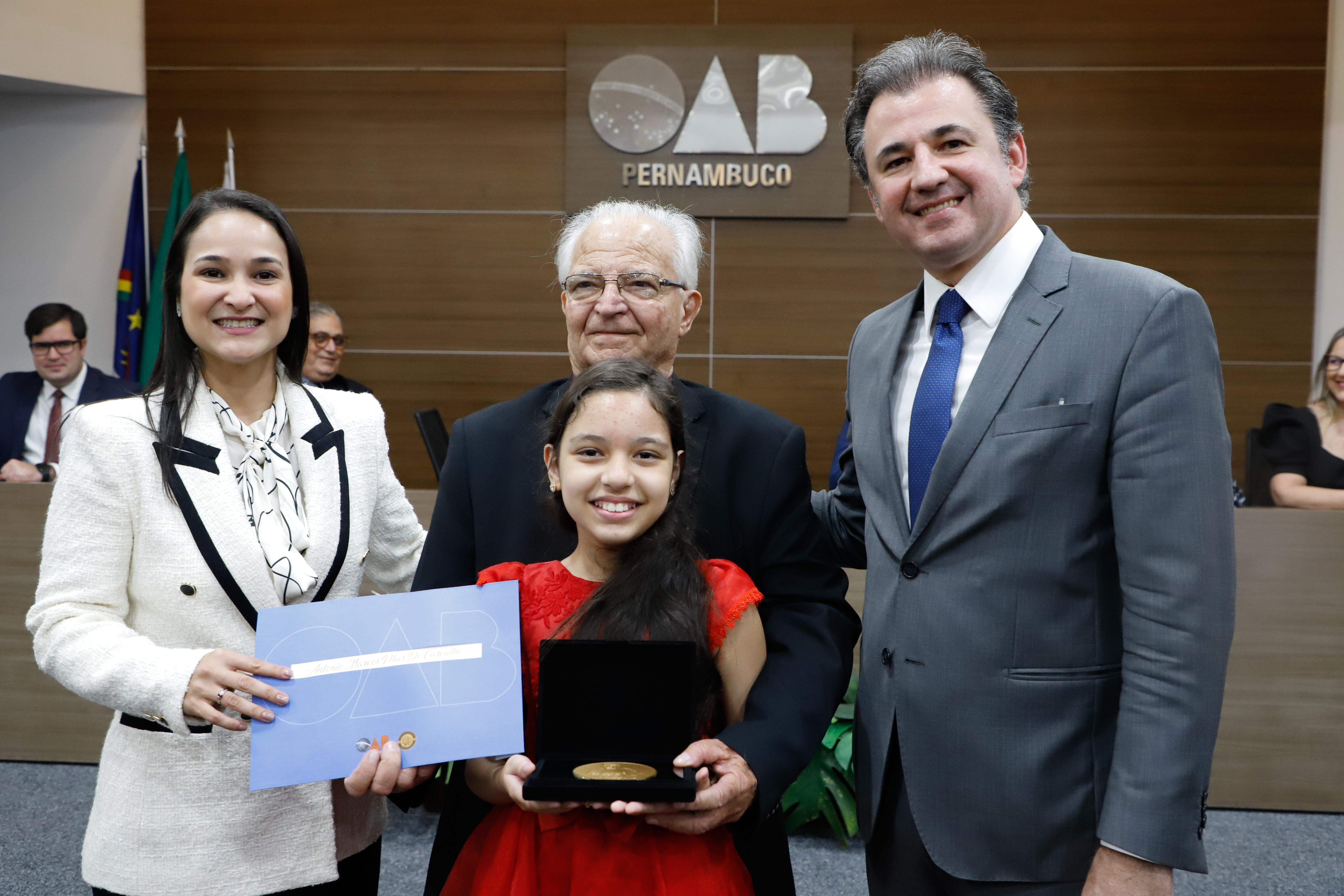 OAB Pernambuco entrega Medalha do M&eacute;rito Joaquim Amazonas