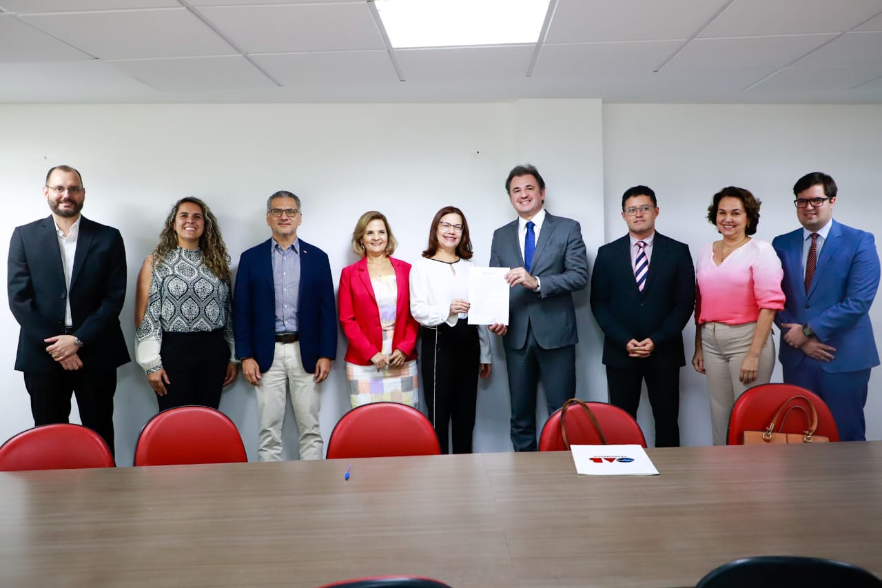 OAB-PE assina conv&ecirc;nio com a Rede Ouvir PE