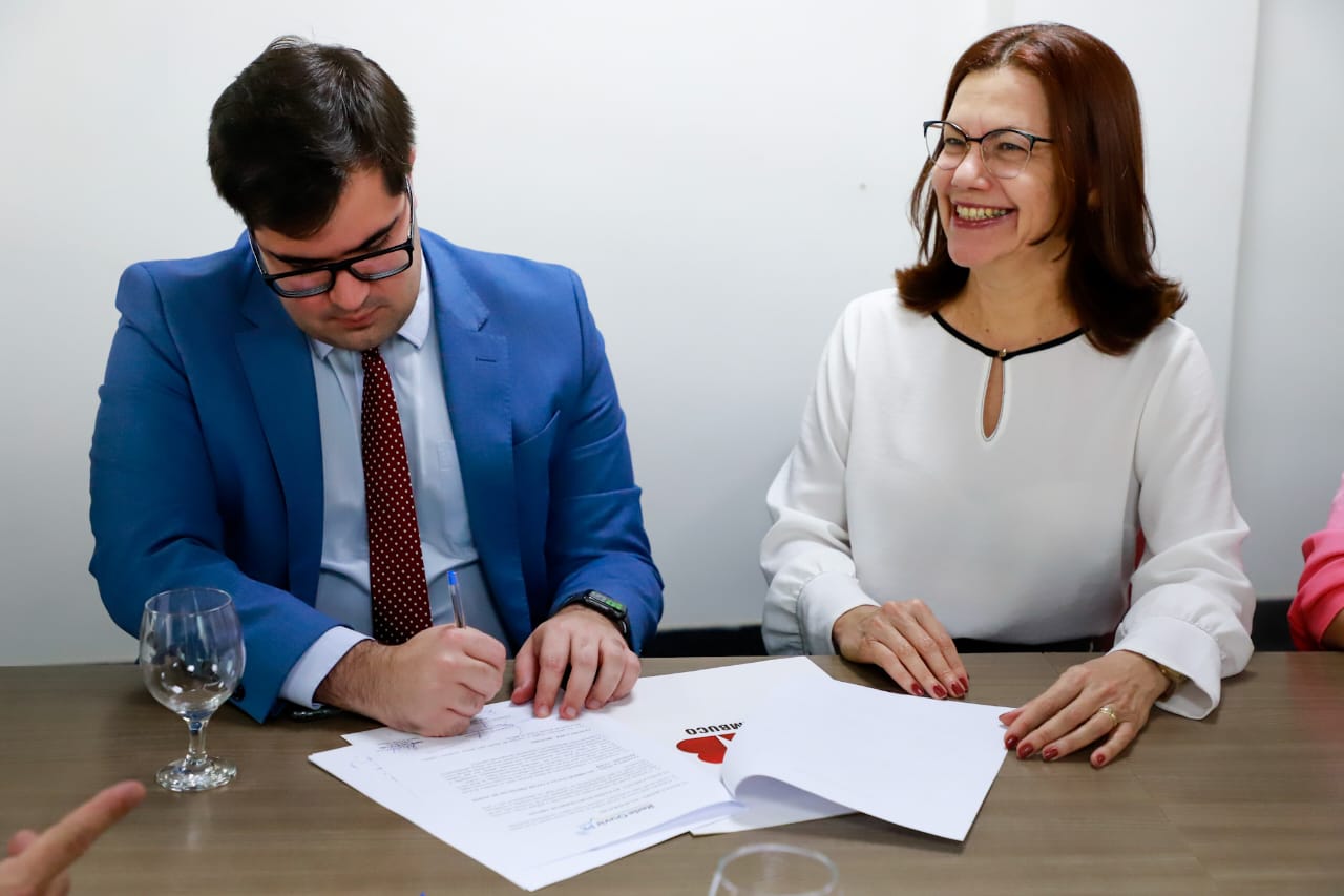OAB-PE assina conv&ecirc;nio com a Rede Ouvir PE