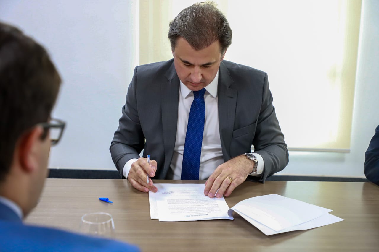 OAB-PE assina conv&ecirc;nio com a Rede Ouvir PE
