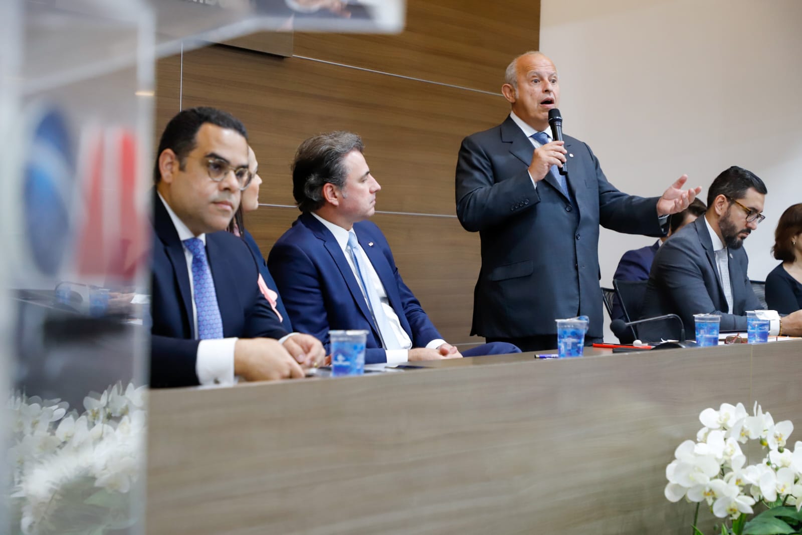 OAB-PE realiza palestra com Alberto Toron
