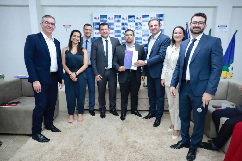 Fernando Ribeiro e Ingrid Zanella cumprem agenda em Araripina