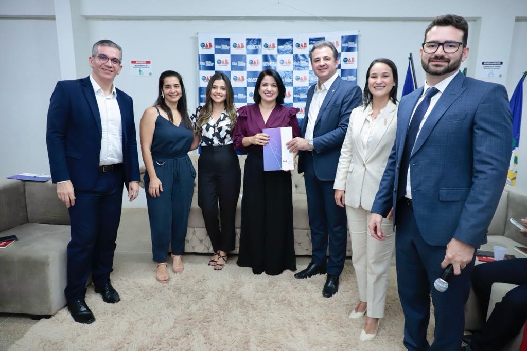 Fernando Ribeiro e Ingrid Zanella cumprem agenda em Araripina