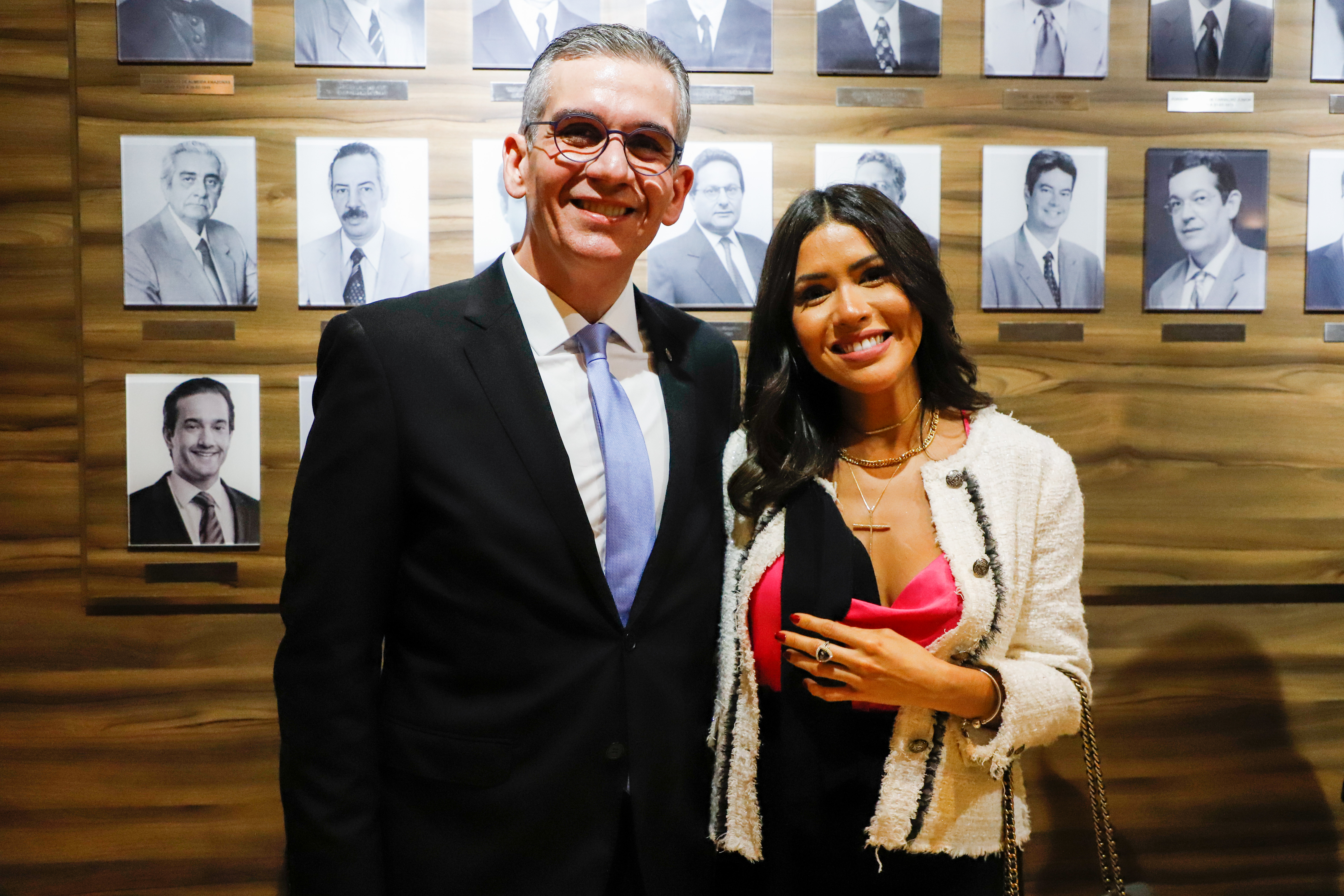 Aposi&ccedil;&atilde;o da placa de Bruno Baptista na OAB Pernambuco